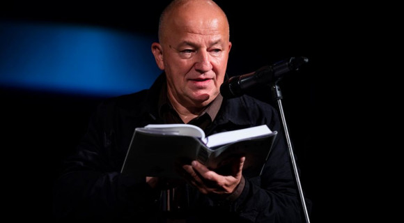 Láng Zsolt regényének nagyon sok arca van [Aegon Irodalmi Díj]