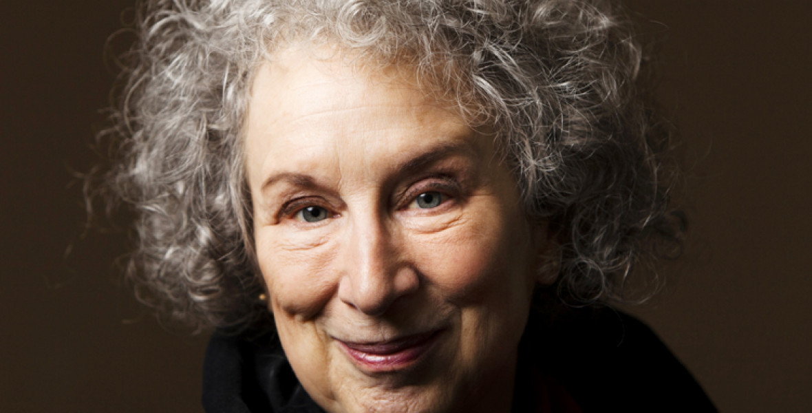 Margaret Atwood: „Nincs olyan, hogy bármit szabad, valaki mindig tilt valamit”