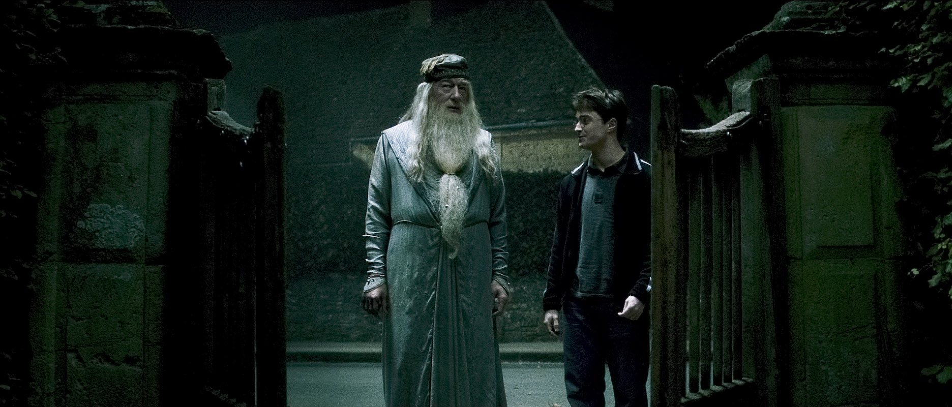 Juhász Roland: Harry Potter és a varázslók háborúja (részlet)