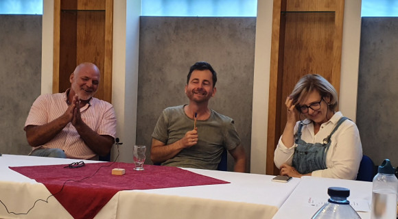 Grecsó: Az első könyvnél védett vagy, utána Esterházyval kell egy pályán fociznod