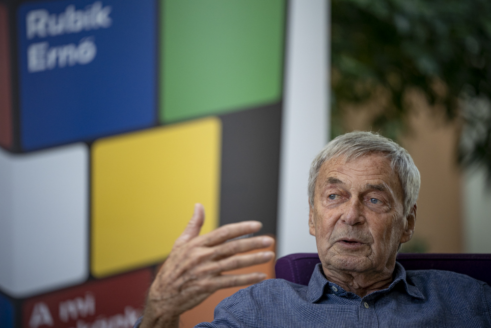 Rubik Ernő: A kudarc izgalmassá teszi az eredményhez vezető utat