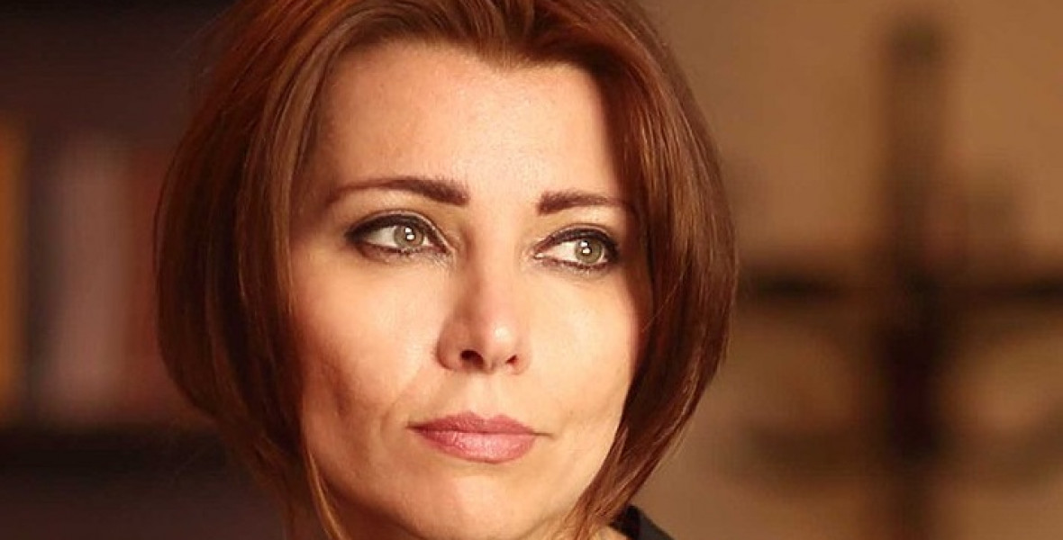 Elif Shafak: Ha egy ország visszafelé halad, az irodalom még fontosabbá válik