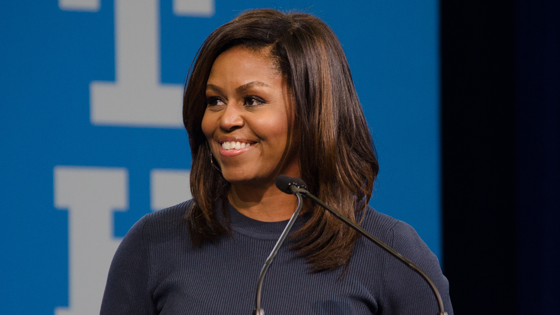 Michelle Obama Sendak megosztó klasszikusából készített hangoskönyvet