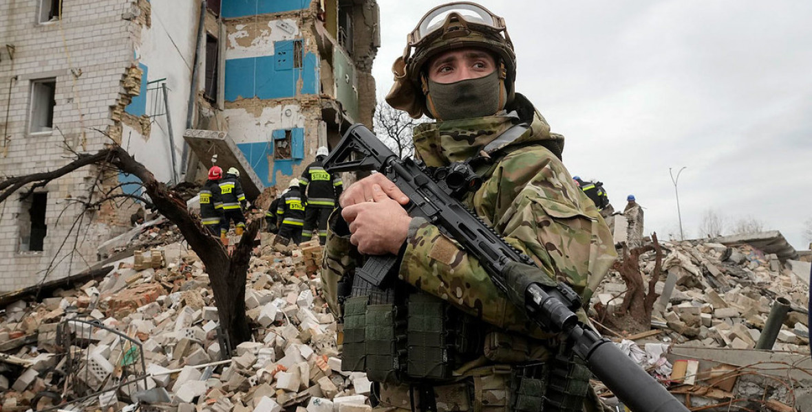 Ukrajnában most a hadsereget támogatják, minthogy könyvet vegyenek