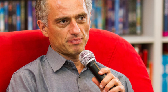 A háború bennünk lakik, és túl fog élni mindannyiunkat