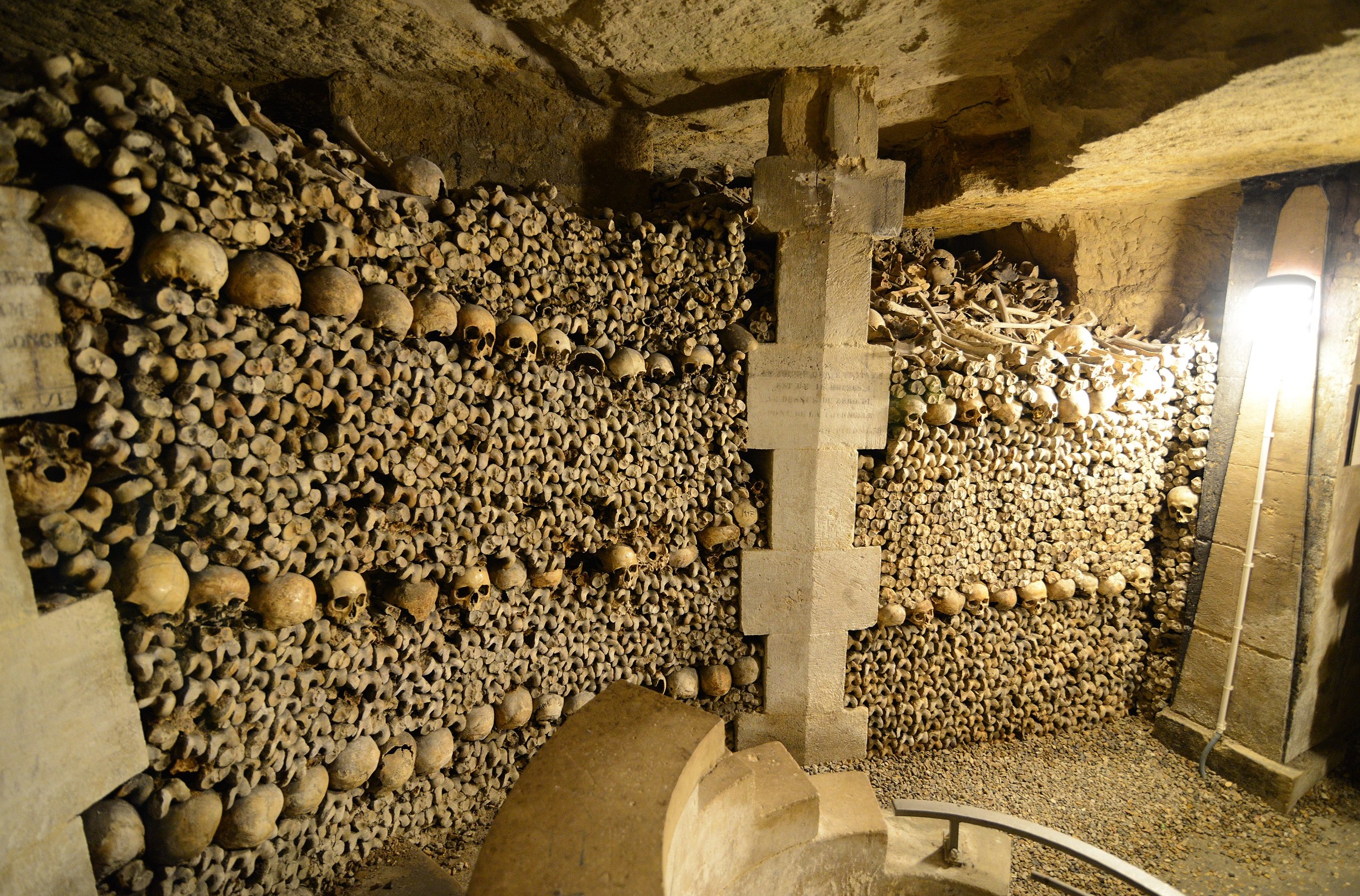 A háború után valóságos katakombakultusz alakult ki Párizsban