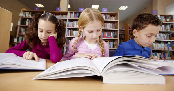 A legjobb gyerekkönyvek 2024 tavaszán – piciknek, nagyobbaknak és kamaszoknak – Könyves magazin