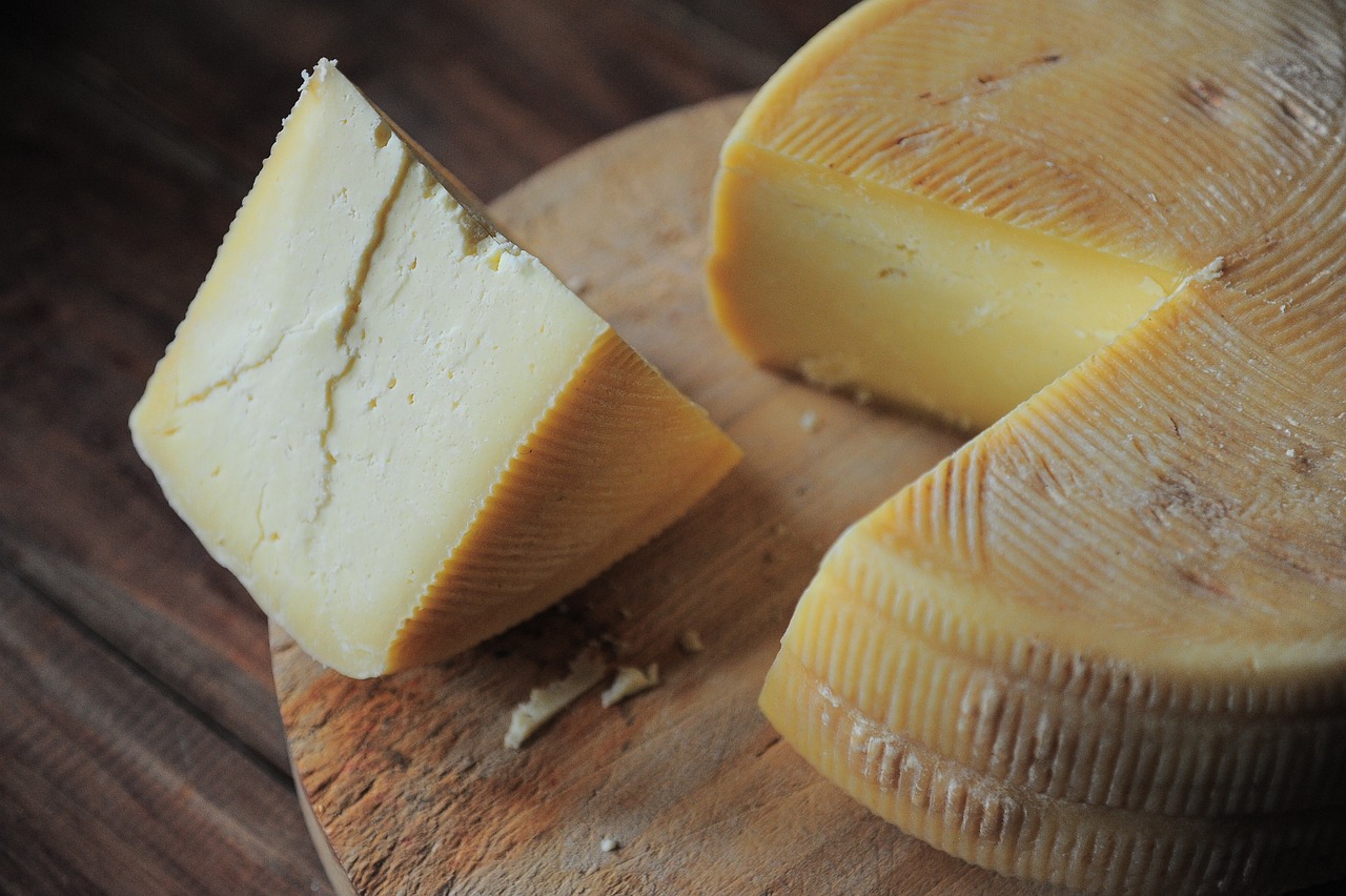 Boldogok a sajtkészítők! - A legrégebbi brit sajtos könyvet publikálták online