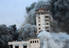 A gázai mészárlás ellen tiltakozik Janne Teller, Sally Rooney és több száz író, művész