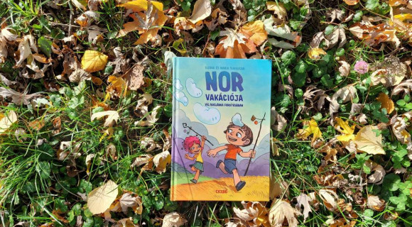 Kütyüzés helyett barátokat szerez és saját fantáziájában merül el egy képregény hőse