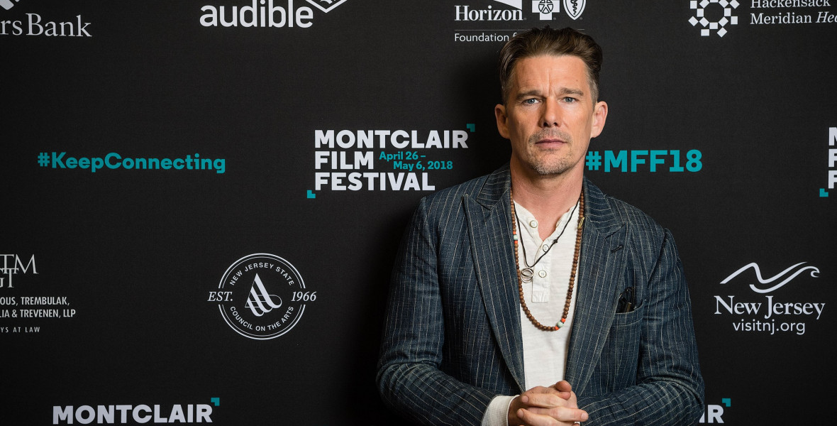 Ethan Hawke új regénye magyarul is megjelenik