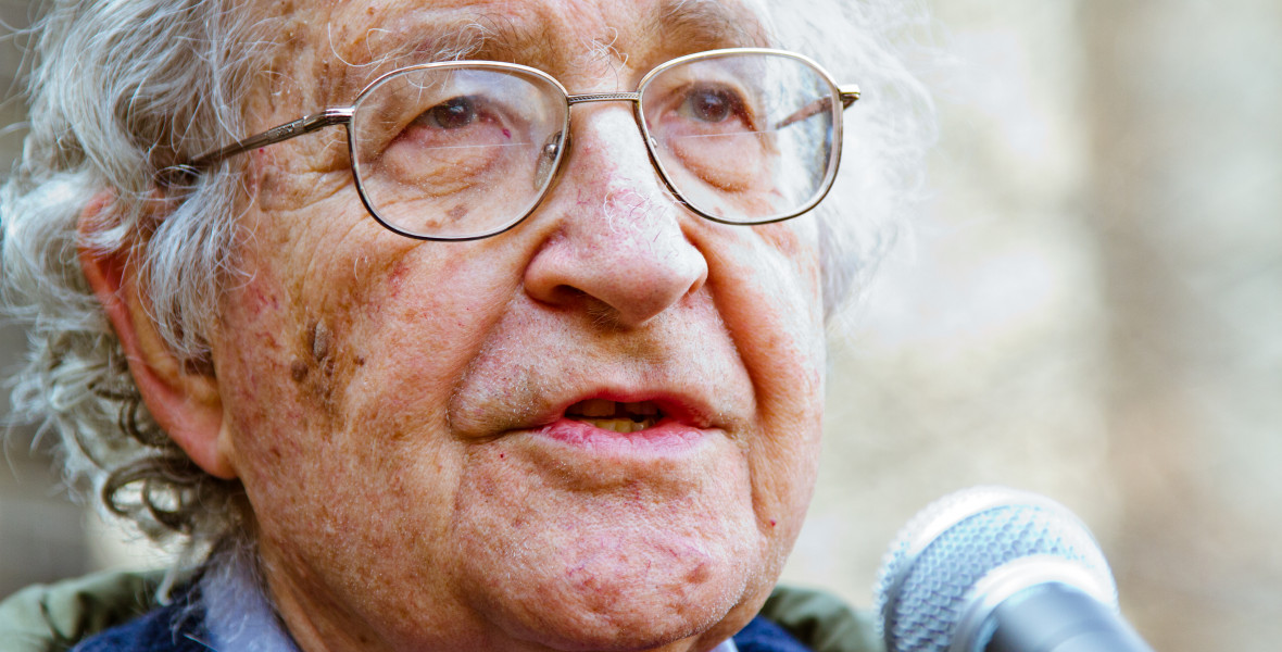 Noam Chomsky az internet szerint meghalt, aztán kiderült, hogy mégsem