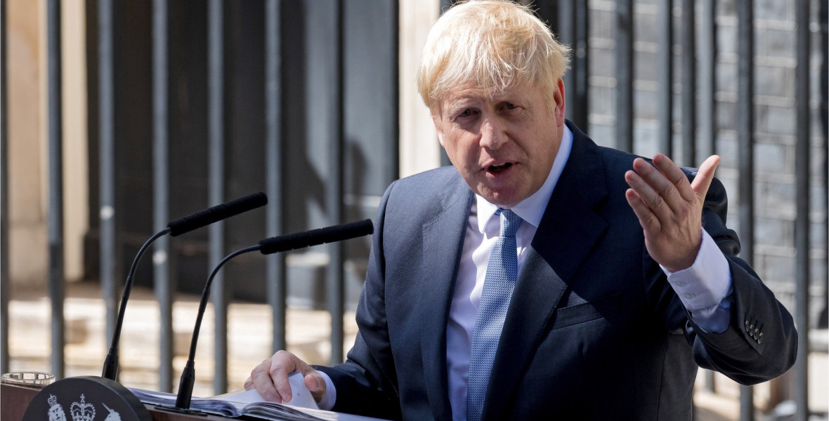 Boris Johnson első napján brit miniszterelnökként - fotó: 10 Downing Street - konyvesmagazin.hu