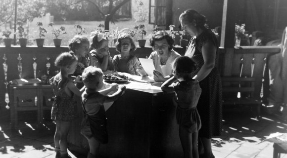 Karrierista nők: divathóbort vagy gazdasági kényszer? [Budapesti nők]