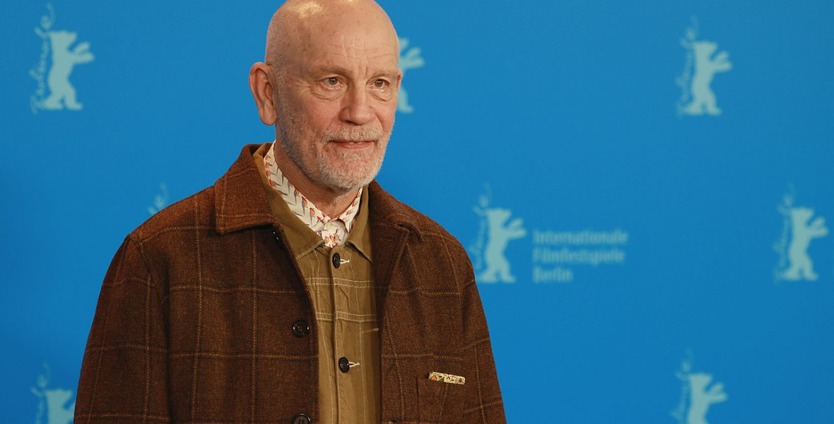 John Malkovich Bolaño-szöveggel lép fel a Magyar Zene Házában