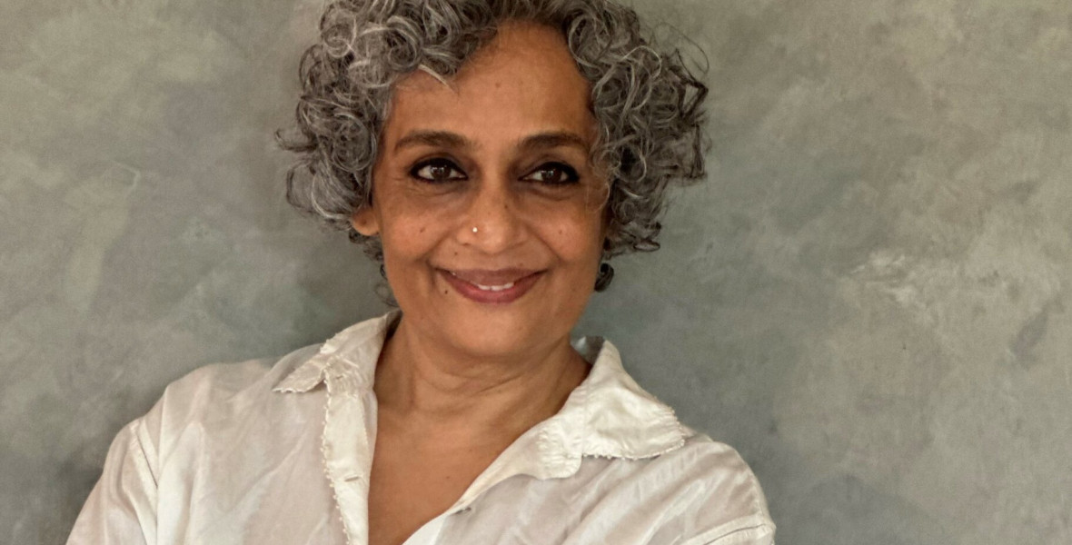 Arundhati Roy - fotó: Mayank Austen Soofi / Simon and Schuster - konyvesmagazin.hu