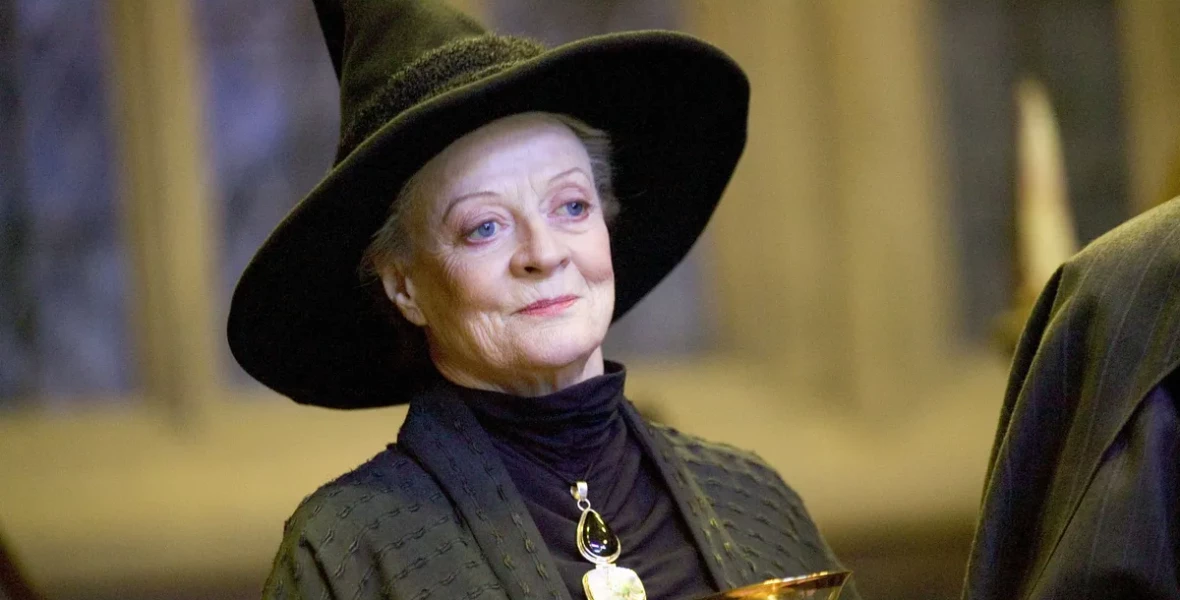 Elhunyt Maggie Smith, Oscar-díjas filmes és színpadi legenda