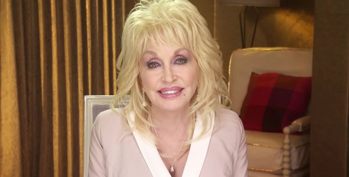 Miért ajándékozott 200 millió könyvet Dolly Parton gyerekeknek?