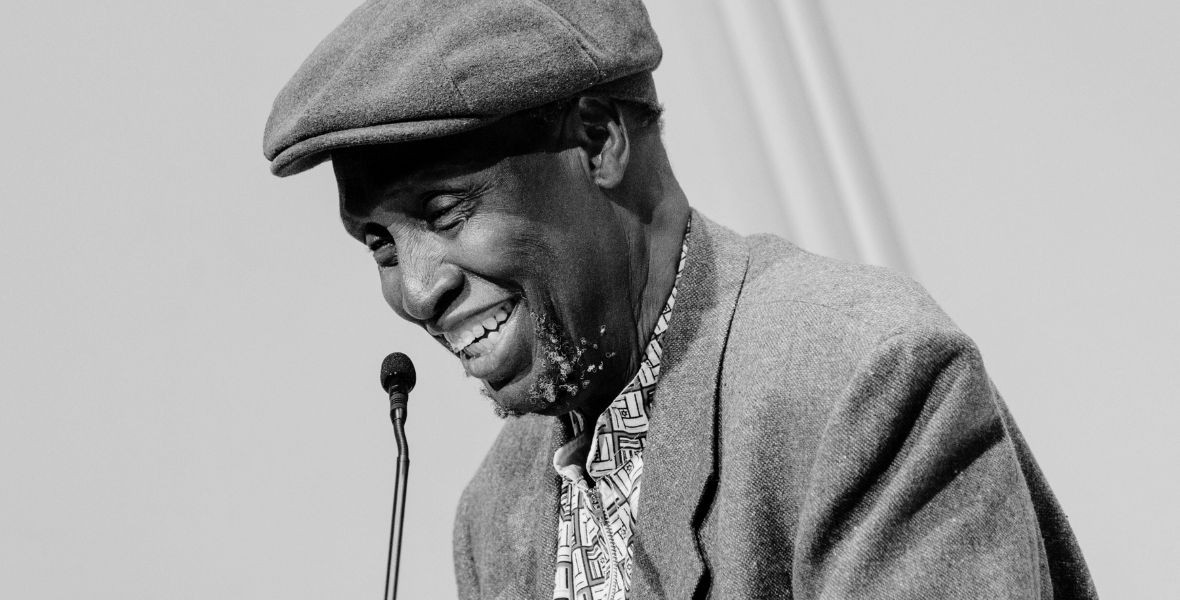 Meghalt Ngũgĩ wa Thiong’o afrikai író, akit még a börtön sem tört meg