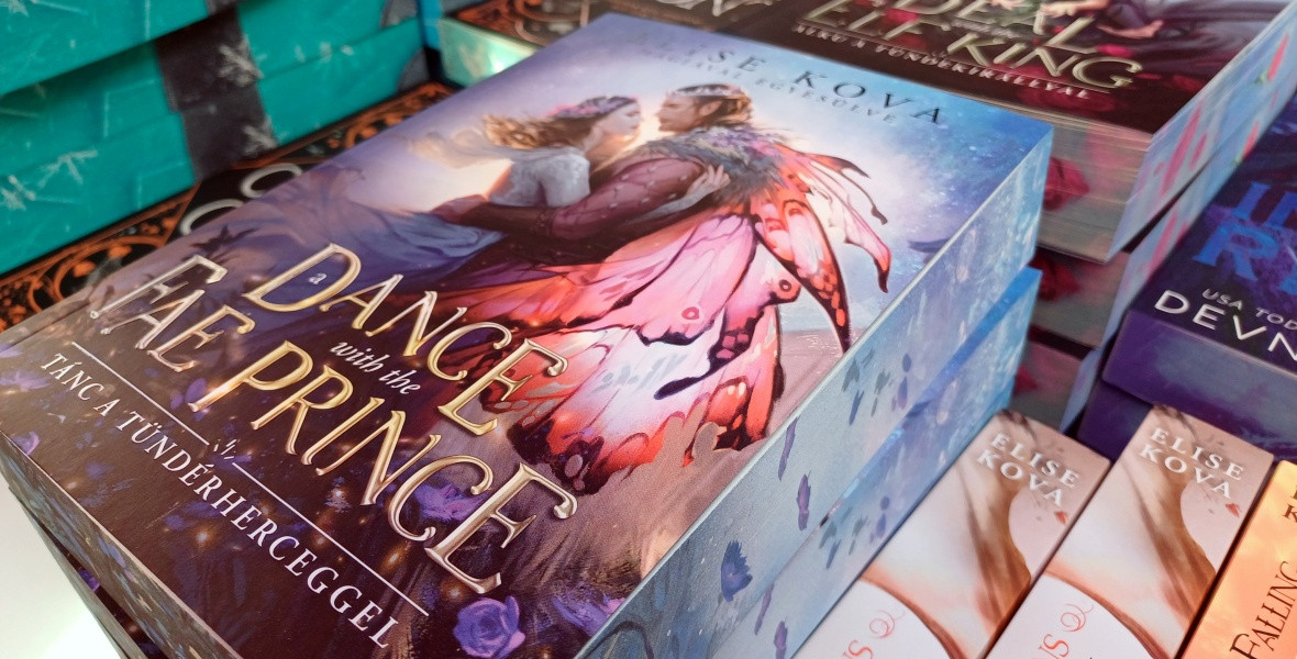 Piroska románca a vérfarkassal: a könyvhéten is tarol a romantikus fantasy