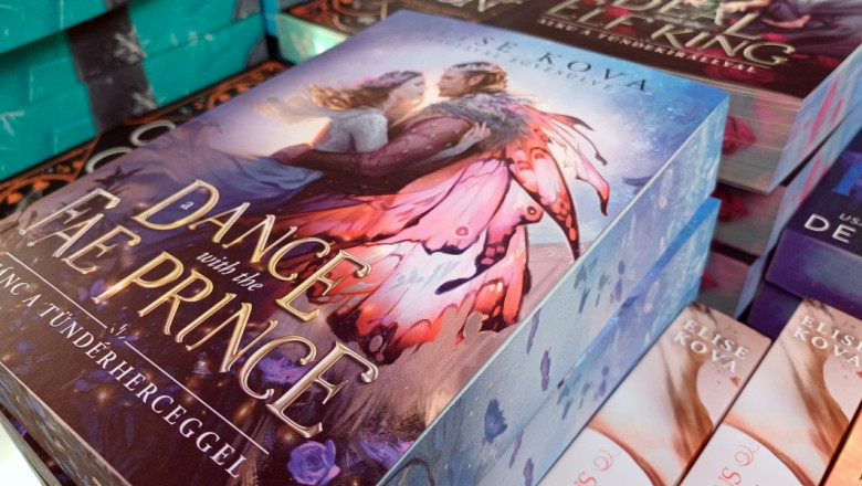 Piroska románca a vérfarkassal: a könyvhéten is tarol a romantikus fantasy