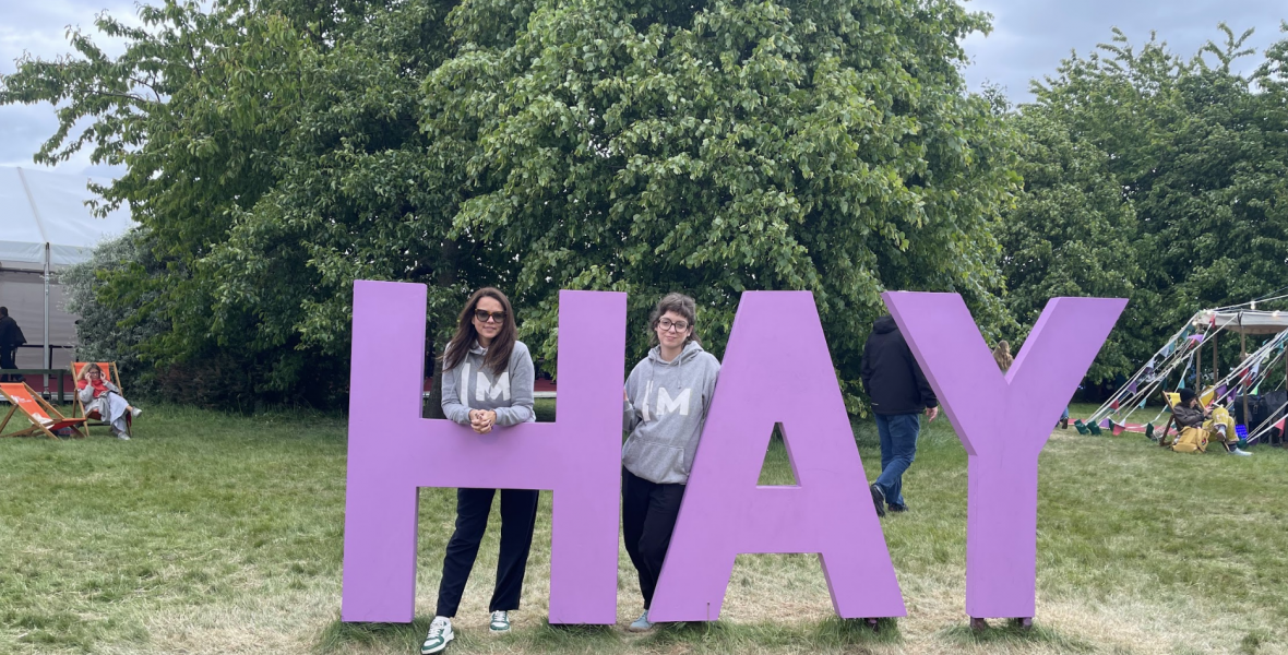 Hogyan foglalta el egy könyves falu a világot? A Hay Festivalon jártunk, megmutatjuk! 