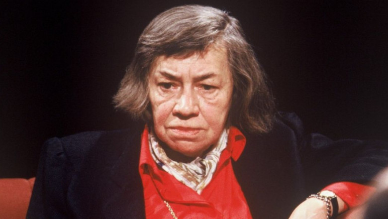 „Egy olyan emberrel élsz együtt, aki tárt karokkal várja a halált” – így teltek Patricia Highsmith utolsó hónapjai
