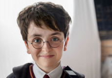 Egy új generáció ragad varázspálcát: már forog a Harry Potter sorozat