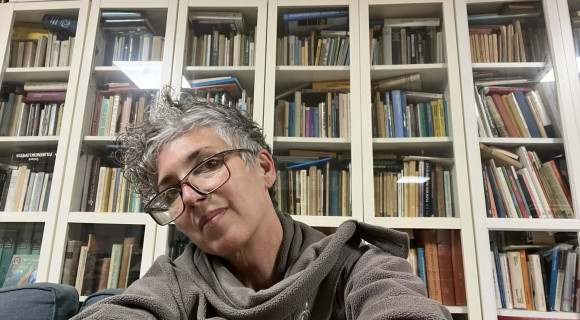 Bódis Kriszta: amikor lapulni kellett, a könyvek bátorítottak