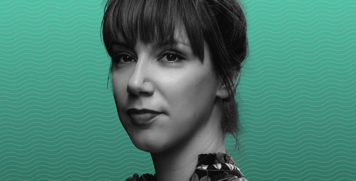 Harag Anita: Nehéz úgy írni, hogy közben azon jár az agyam, épp most dől el, író vagyok-e