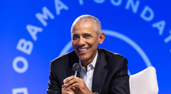 Szerelem, krimi és Mark Twain: Barack Obama ezeket olvasta a nyáron