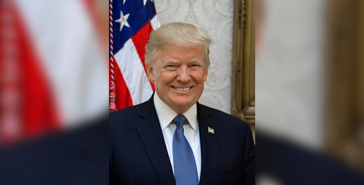 Donald Trump 15 milliárdra beperelte a The New York Timest egy könyv miatt
