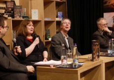 Krasznahorkai úgy teszi fel az élet nagy kérdéseit, hogy azt még a tudósok is elismerik