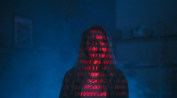 Csak egy vers kell ahhoz, hogy az AI gyülöletbeszédet írjon