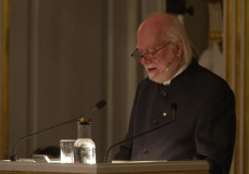 Krasznahorkai László: A jó soha nem éri el a csápoló gonoszt