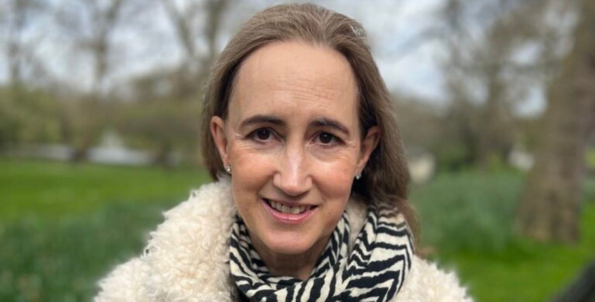 Meghalt Sophia Kinsella, az Egy boltkóros naplója szerzője 55 éves volt