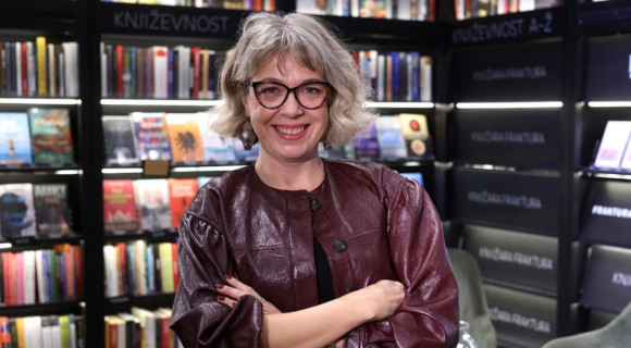 Ivana Bodrožić: Van benne valami nagyon tragikus, hogy mennyire normalizáljuk a patriarchátust