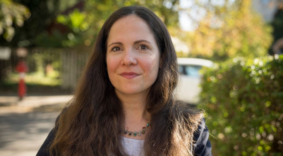 Mécs Anna: Zsákbamacska, kiből mit hoz ki az anyaság