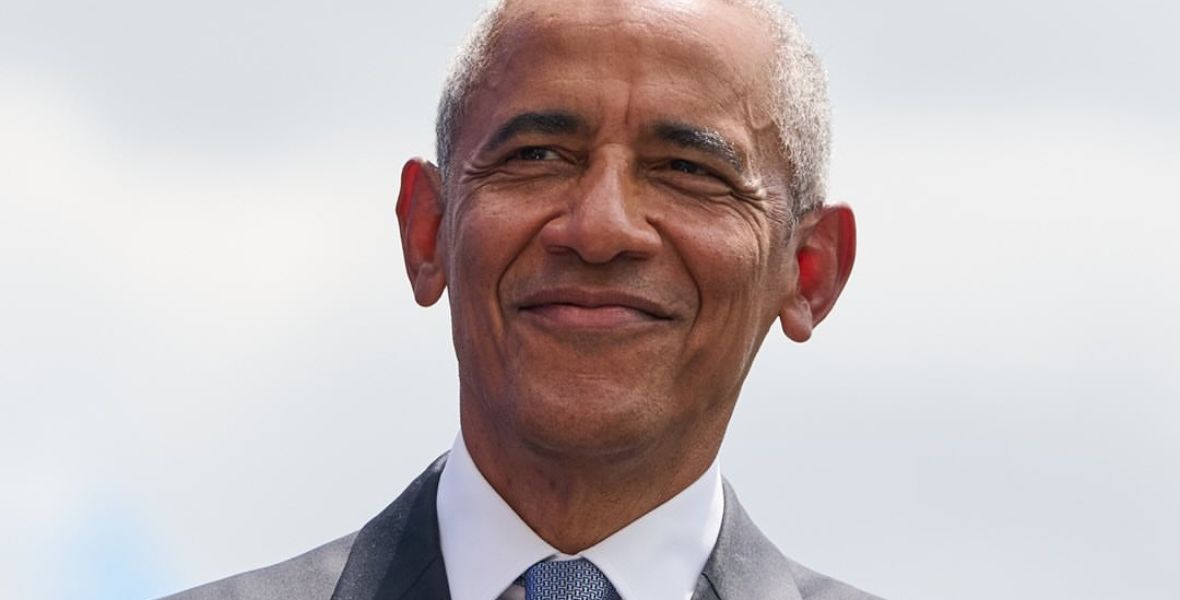 Itt vannak Barack Obama idei kedvenc nyári olvasmányai