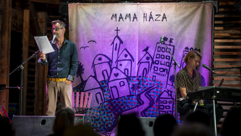 Hatalom, standup, Beck és Grecsó magába néz: ilyen volt a Nyári Margó 1. napja