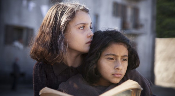 Új regénnyel jelentkezik Elena Ferrante