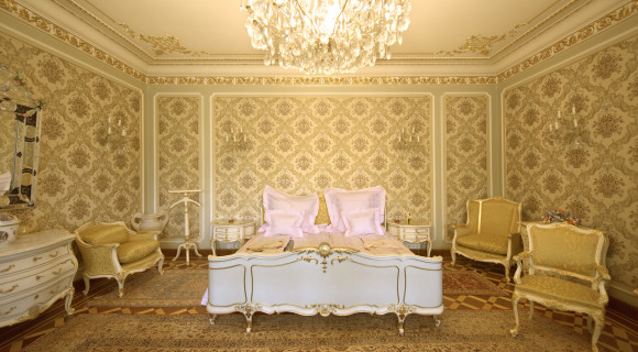 Szabó T. Anna: Aranykor [Képalá]