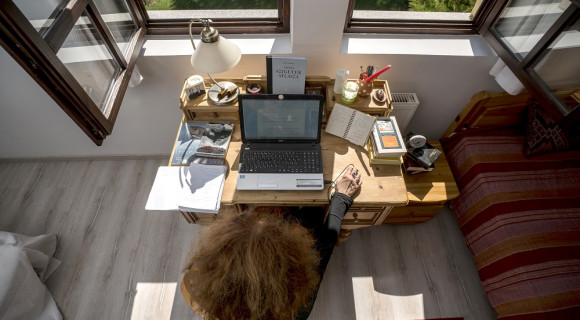 Így néz ki Boldizsár Ildikó dolgozószobája