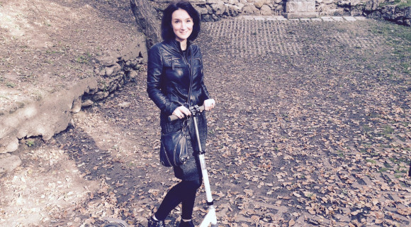 Nagyasszonyok rock & roll [Könyves podcast#5: Ugron Zsolna]