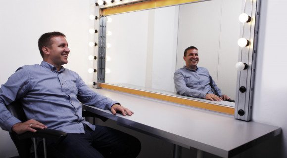 Tóth Edu egész gyerekkora a nők köré épült