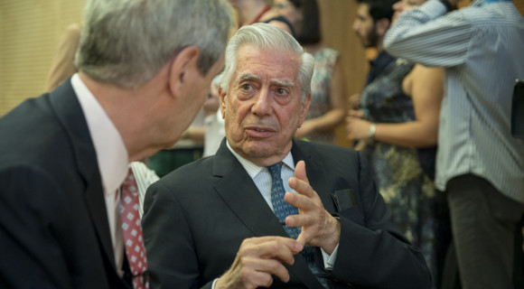 Mario Vargas Llosa: A szabadság pedig nem szétválasztható