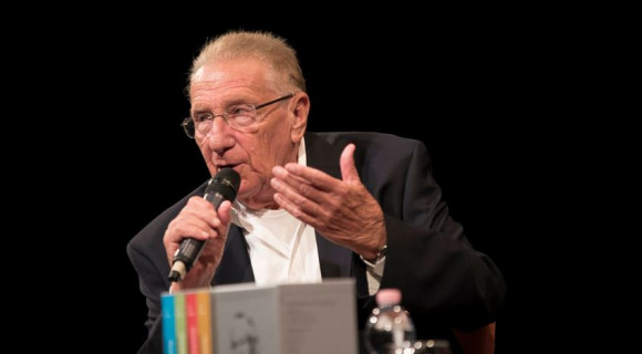 Meghalt Ungvári Tamás