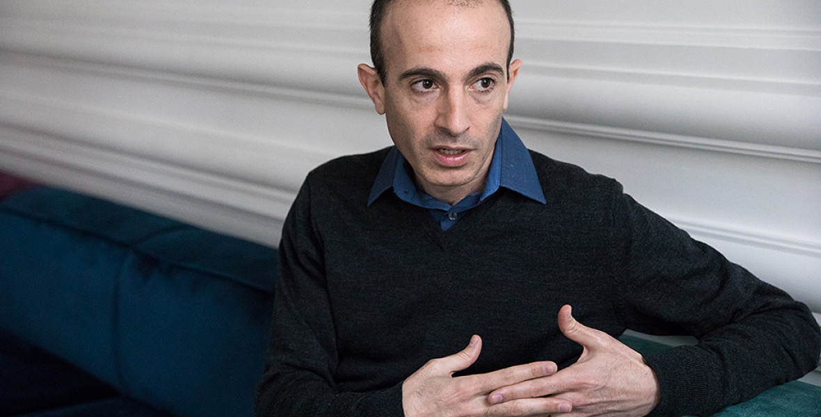 Harari maga engedélyezte, hogy kihagyjanak részeket könyvének orosz kiadásából