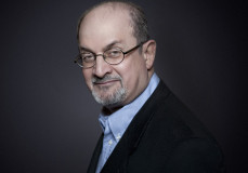 Salman Rushdie: Olyan korban élünk, amelyben az igazság támadás alatt áll