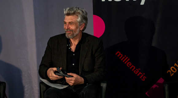 Knausgard: El kellett búcsúznom az irodalomtól, hogy újra beléphessek az életbe